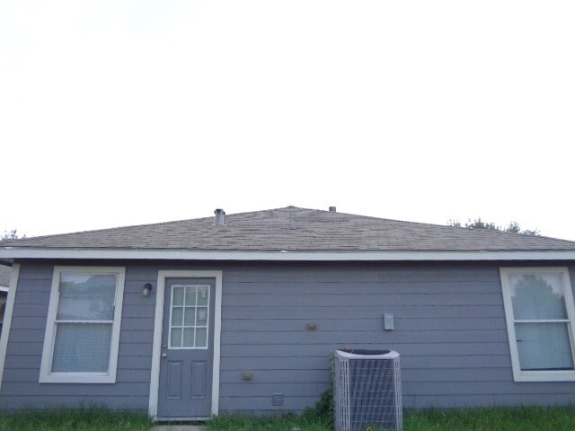 Building Photo - 17415 Wigeon Way Dr