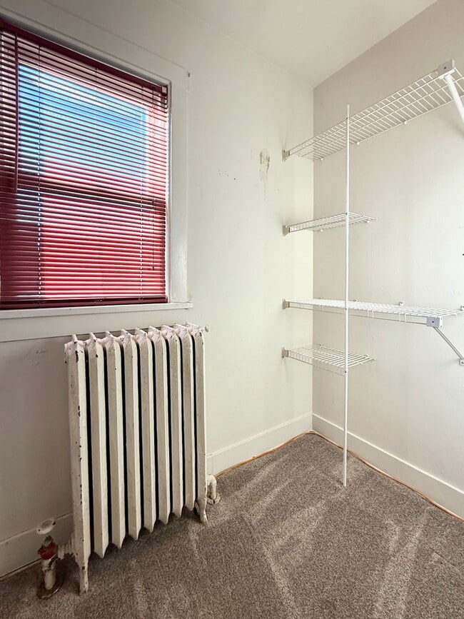 Building Photo - 203 Symphony Way