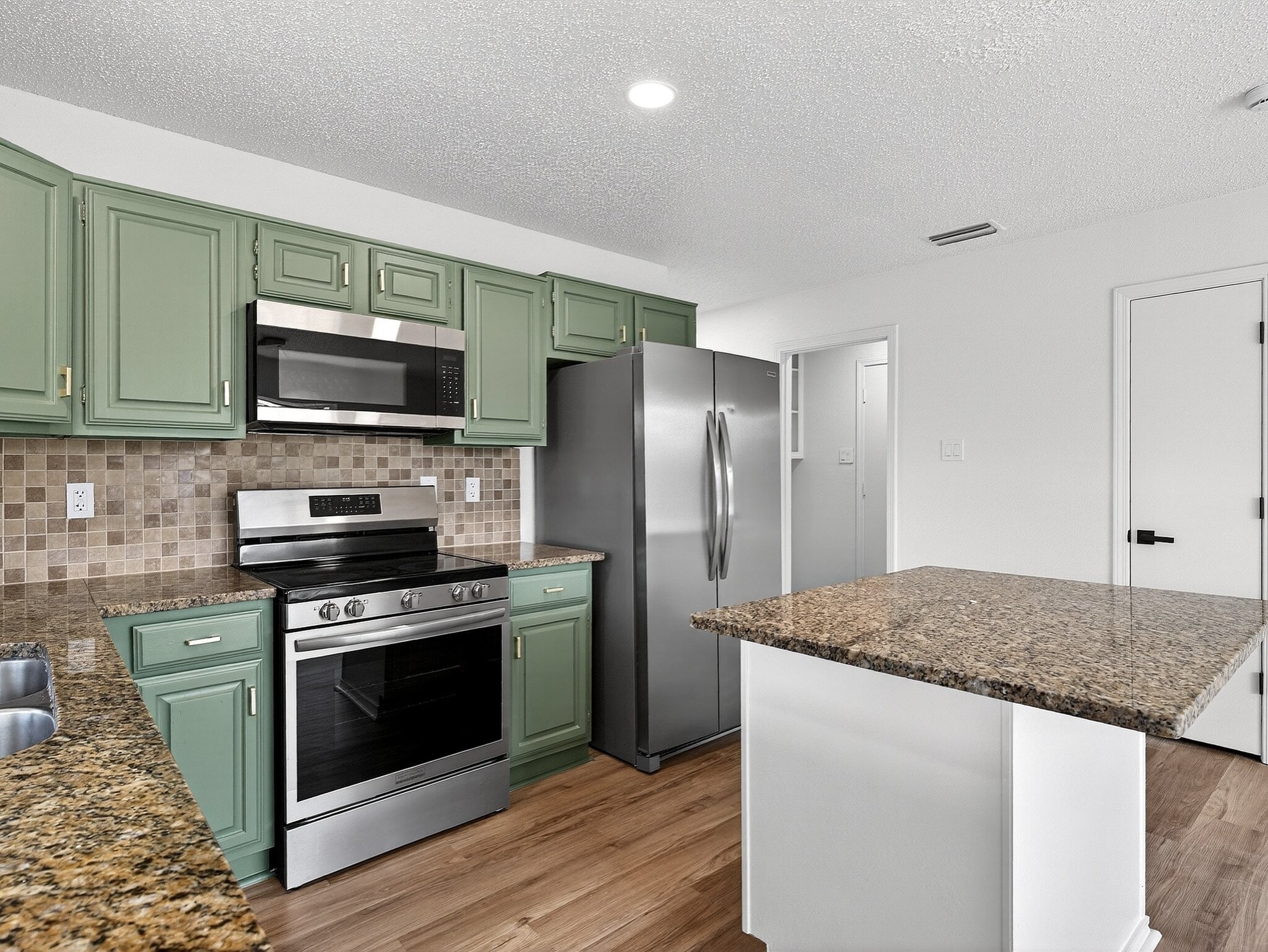 Building Photo - 3808 Glover Dr
