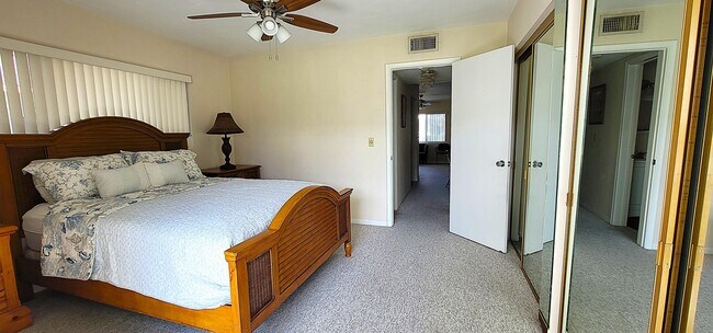 Building Photo - 3322 Cynthia Ln