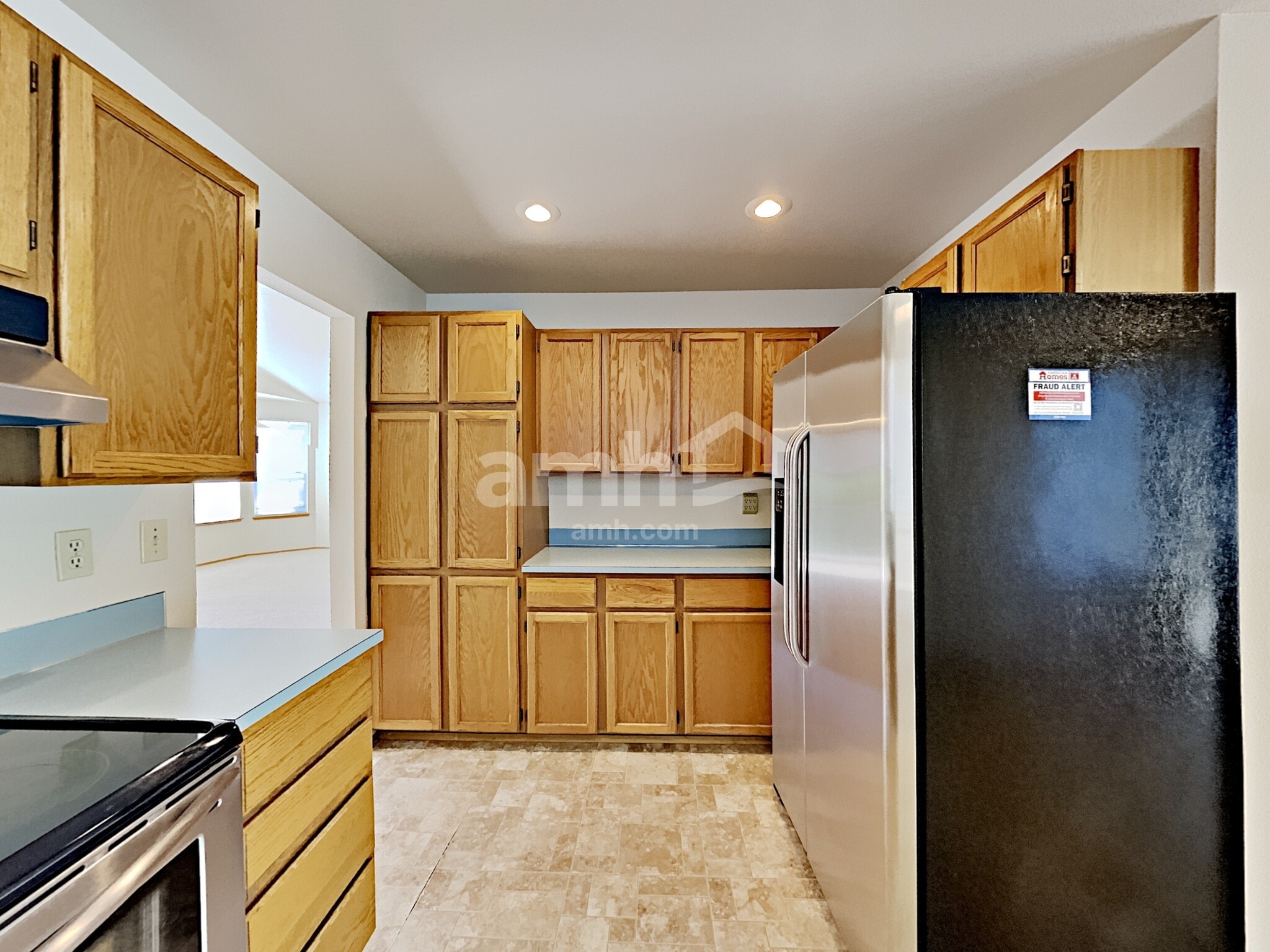 Building Photo - 2078 SE 8th Dr