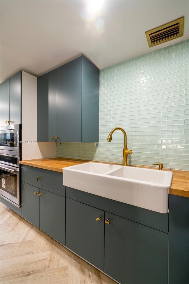 Building Photo - 5149 Alton Rd