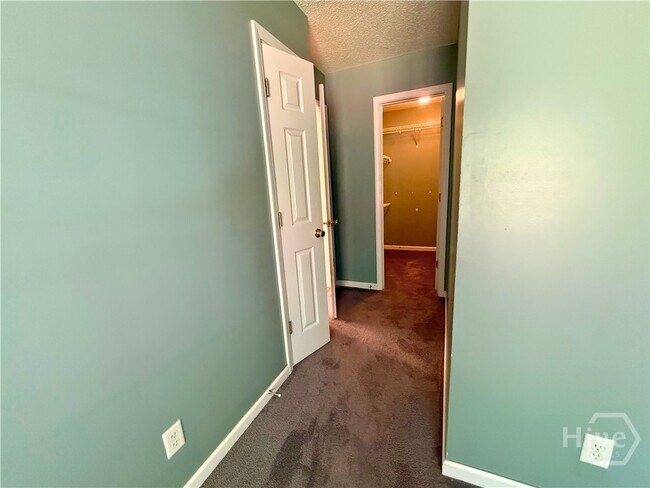 Building Photo - 144 Mills Run Dr