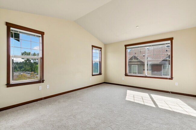 Building Photo - 19439 1st Ave S