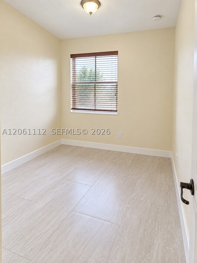 Building Photo - 14103 SW 49th St