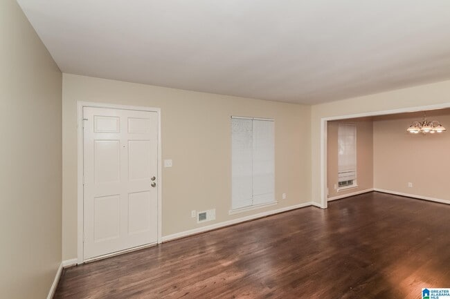 Building Photo - 1508 Brewster Cir