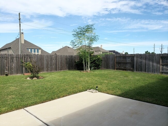 Building Photo - 10527 Angeline Springs Ln