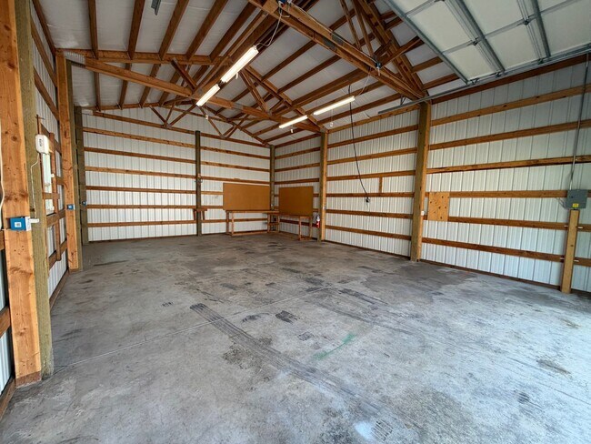 Building Photo - 12924 E 8th Ave