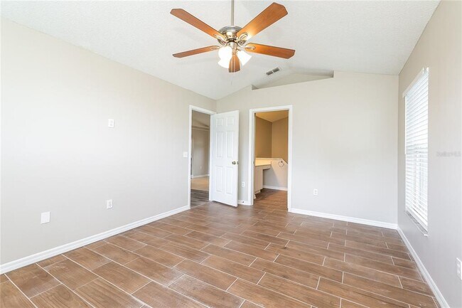Building Photo - 817 Albi Ct
