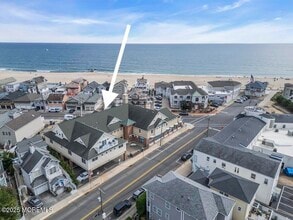 Building Photo - 580 E Main St