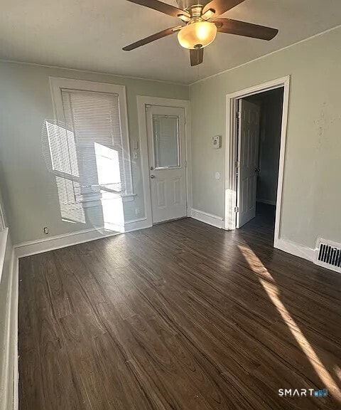 Building Photo - 30 Warren Ln