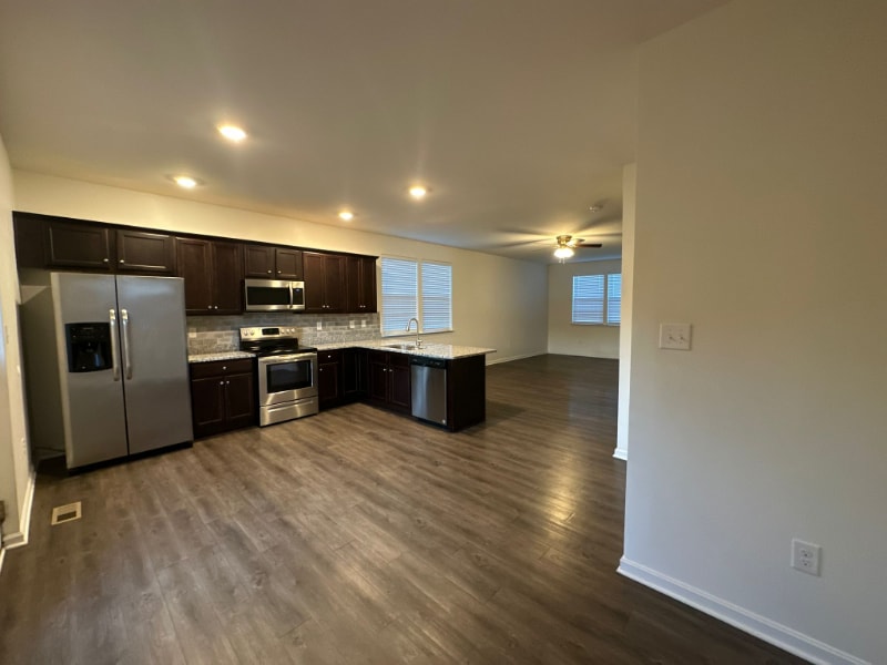 Building Photo - 309 Magellan Dr