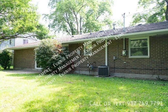 Building Photo - 4407 Nowak Ave
