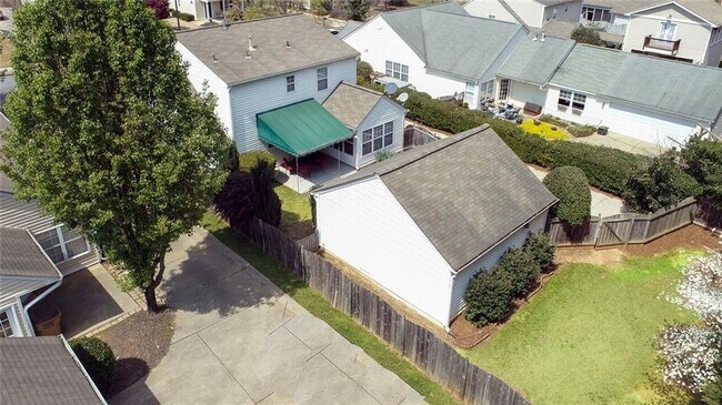 Building Photo - 2041 Greenhill Pass