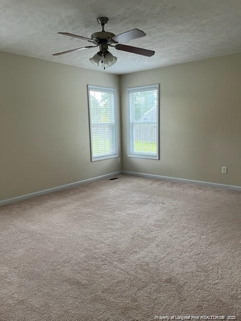 Building Photo - 1612 Middle Creek Cir
