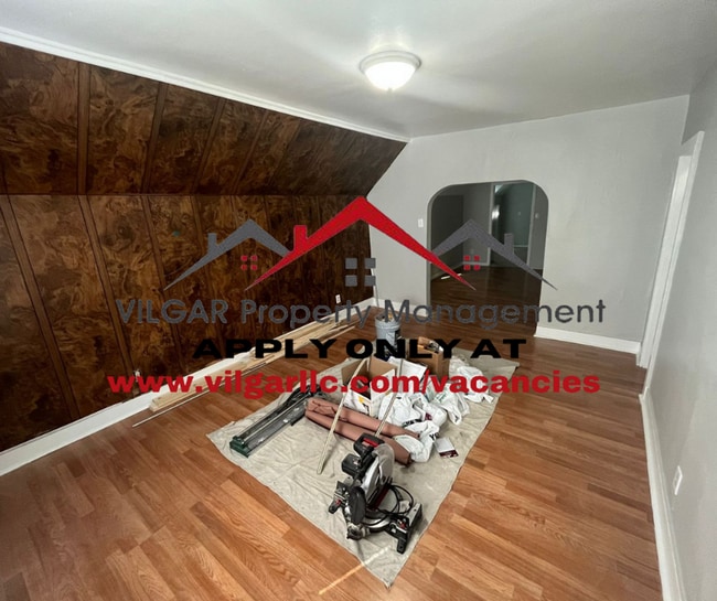 Building Photo - 4926 Olcott Ave