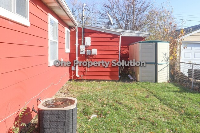 Building Photo - 3206 Kenwood St