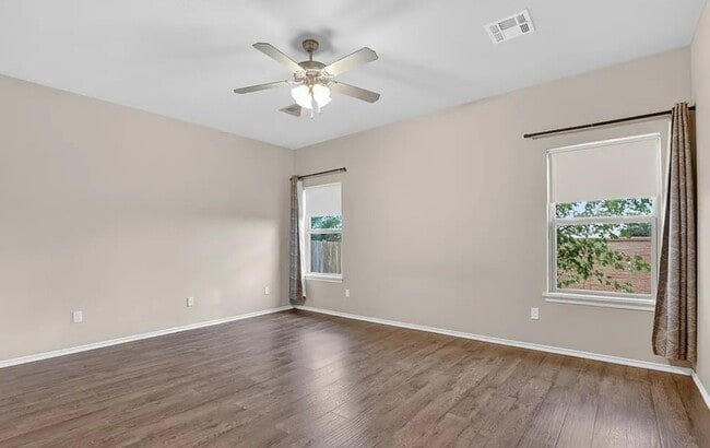 Building Photo - 3433 NW 164th Terrace