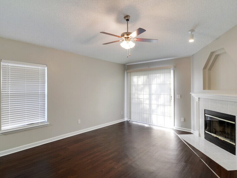Building Photo - 1360 Keel Ct