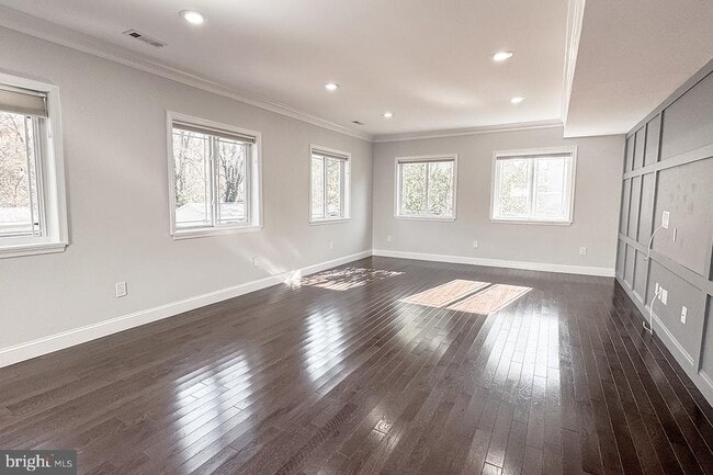 Building Photo - 2809 Bolling Rd