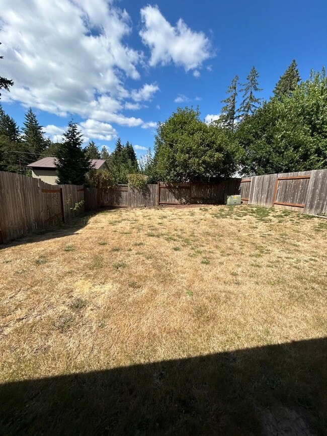 Building Photo - 24783 Parkside Dr