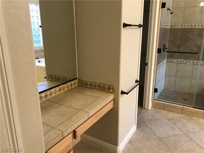 Building Photo - 3418 Singer Ln