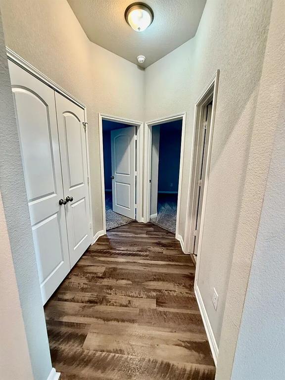 Building Photo - 3954 Aransas Dr