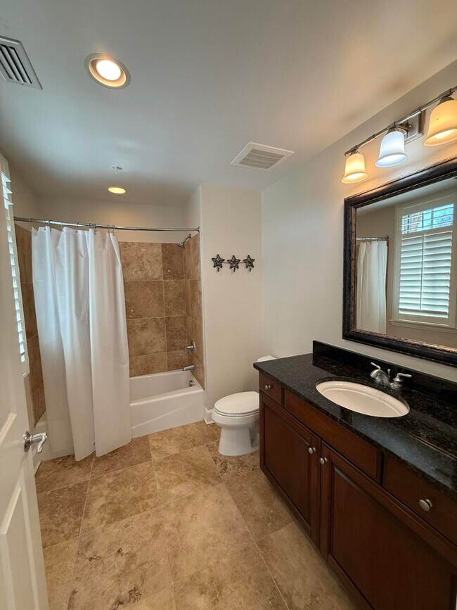 Building Photo - 404 Kelly Plantation Dr