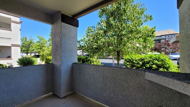 Building Photo - 7255 W Sunset Rd
