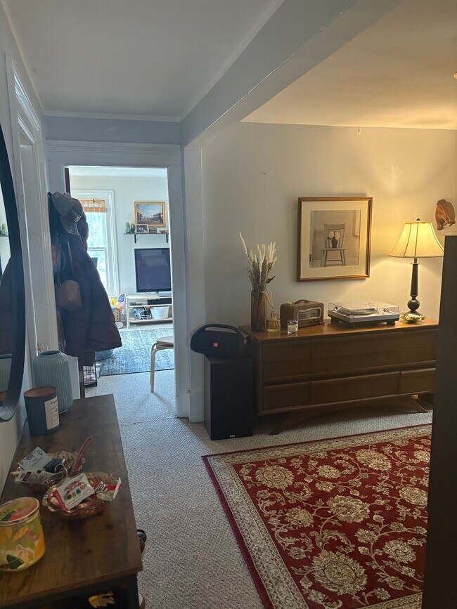 Building Photo - 2 Upton Park