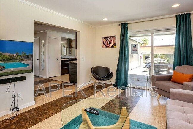 Building Photo - 2415 E Finley Rd