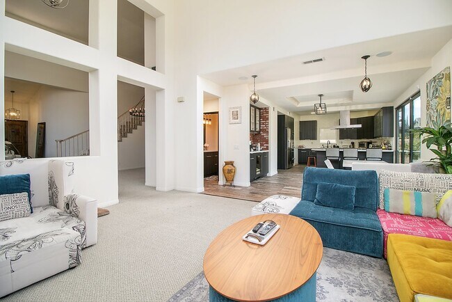 Building Photo - Prime Location Near Dana Point Harbor and Beaches!