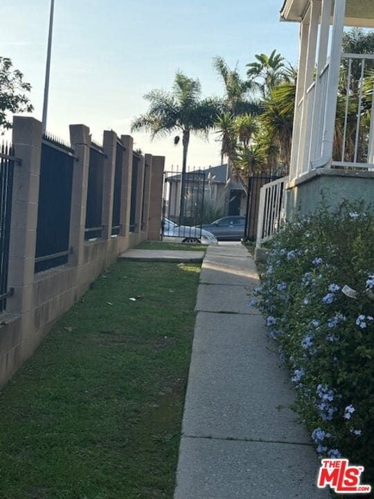 Building Photo - 6312 Overhill Dr