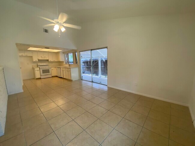 Building Photo - 11622 Sela Ln