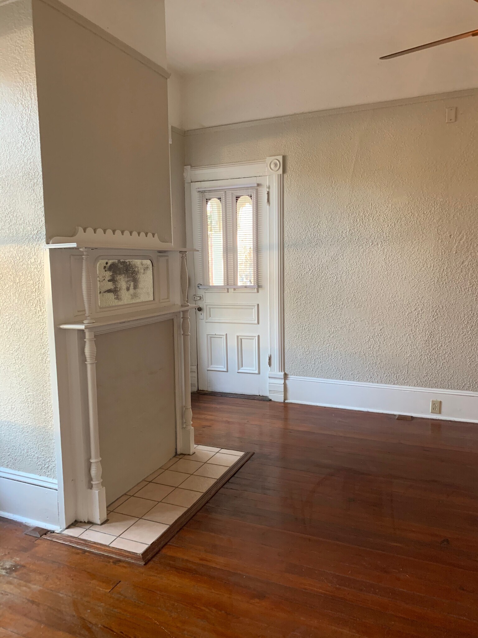 Building Photo - 2427 Vineville Ave