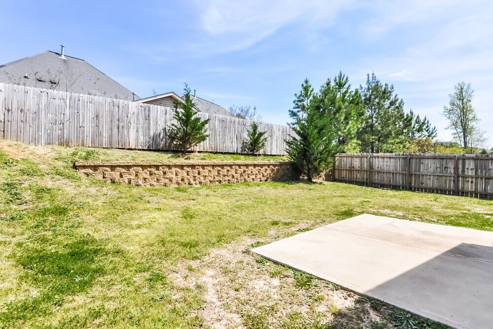 Building Photo - 168 Outwater Ridge Dr