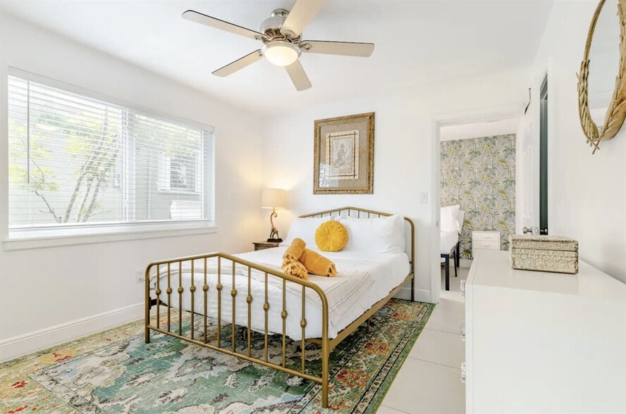 Building Photo - 415 S C St