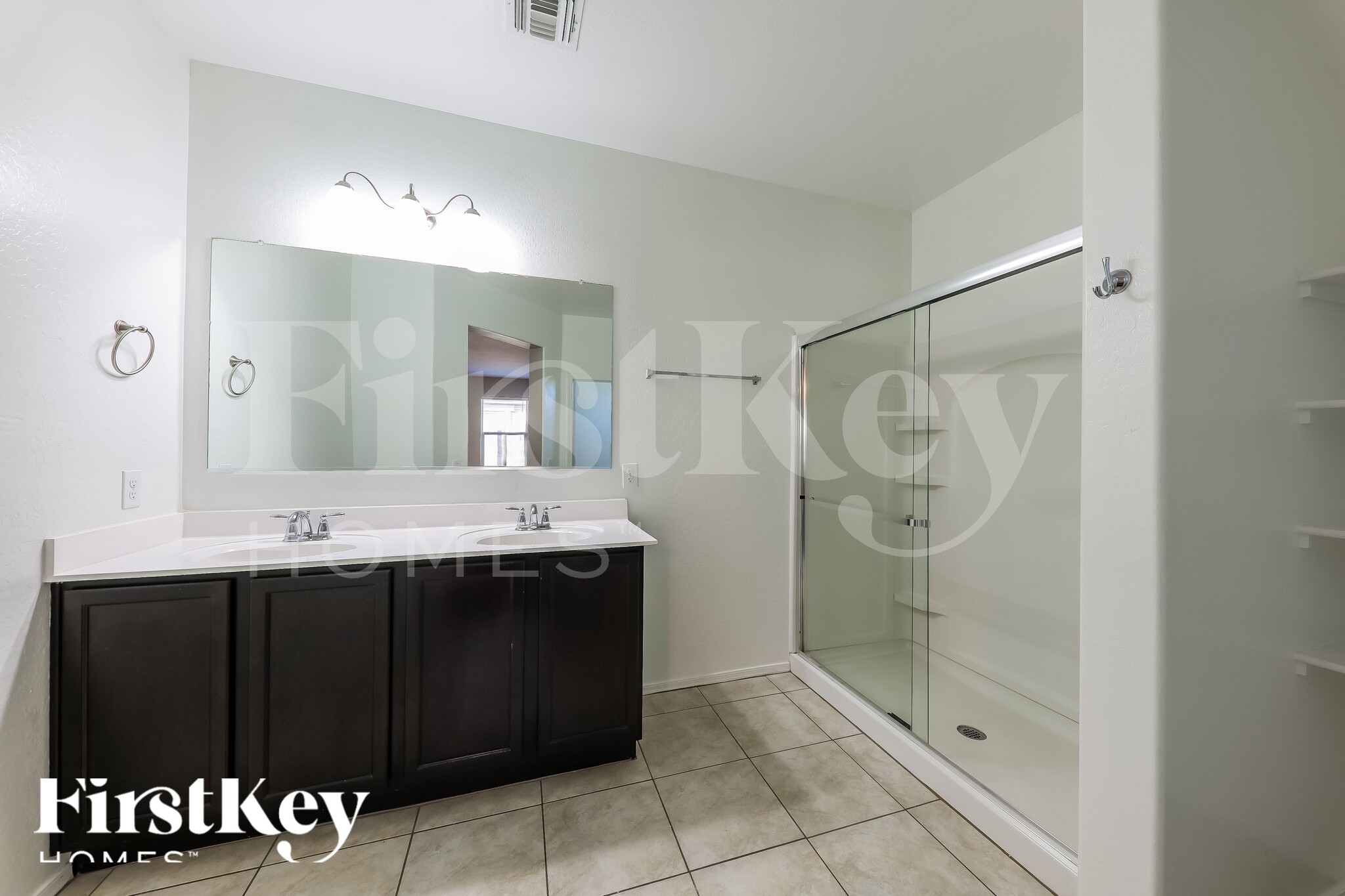 Building Photo - 4936 S 238th Ln