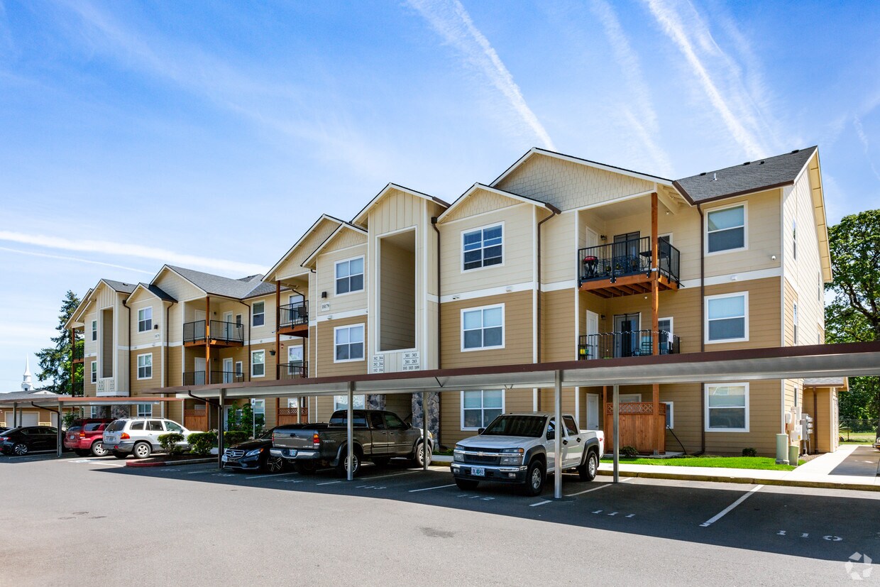 Webster Ridge Apartments Gladstone