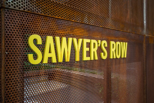 Building Photo - Sawyer's Row