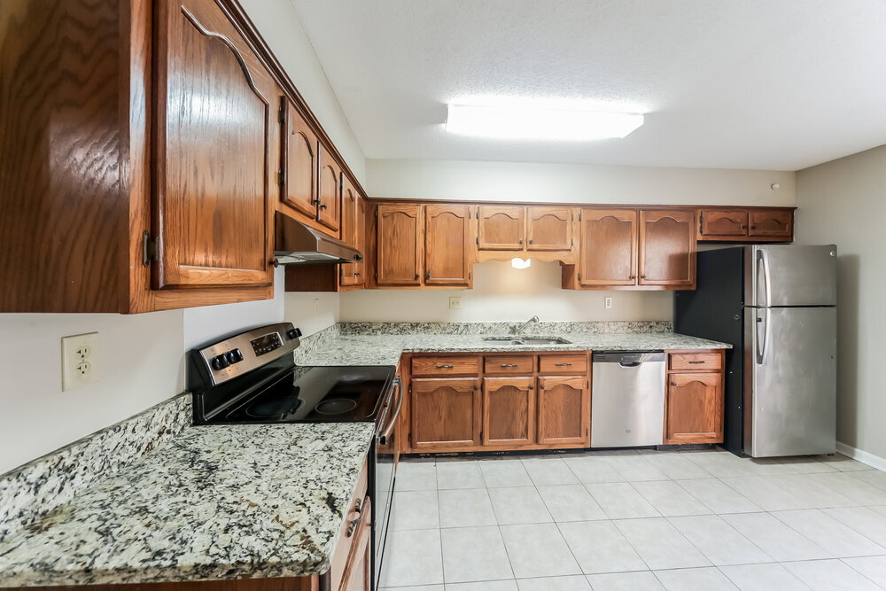 Building Photo - 6845 Dunbarton Dr