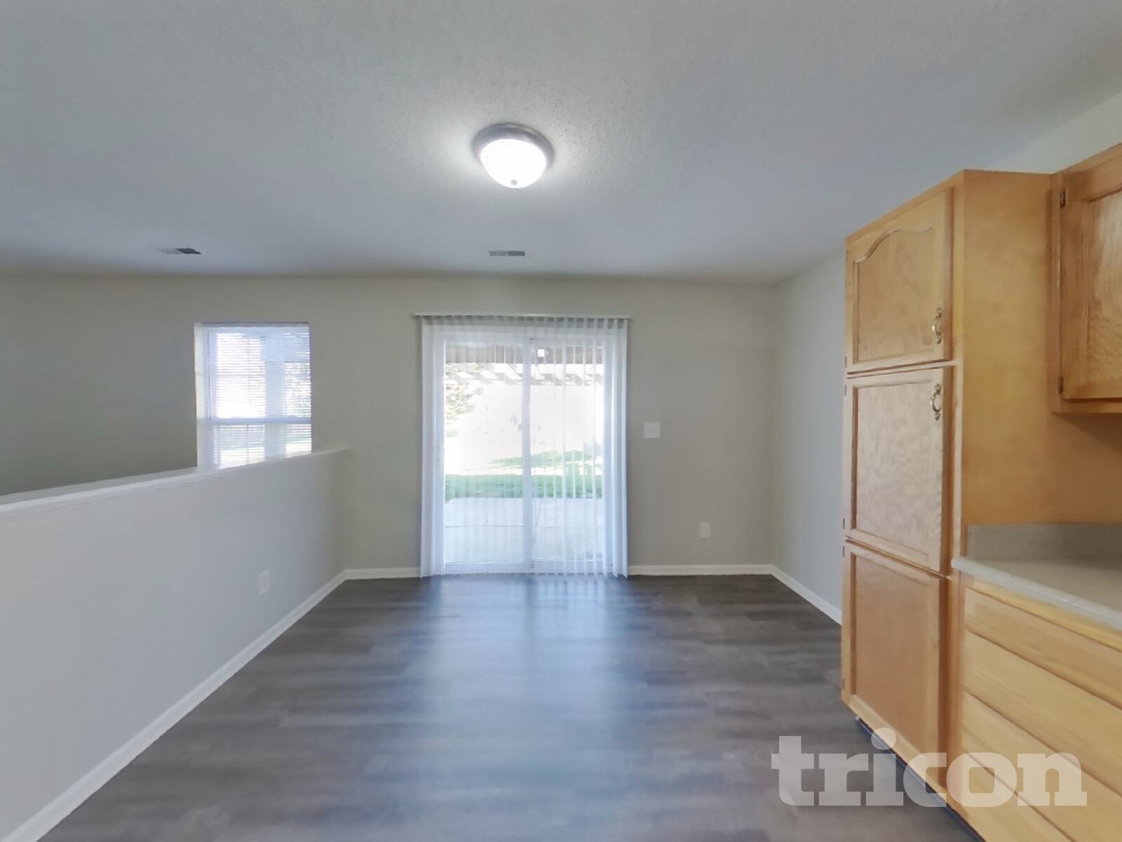 Building Photo - 5477 Wood Hollow Dr