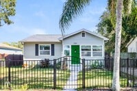 Building Photo - 3301 Yale St N