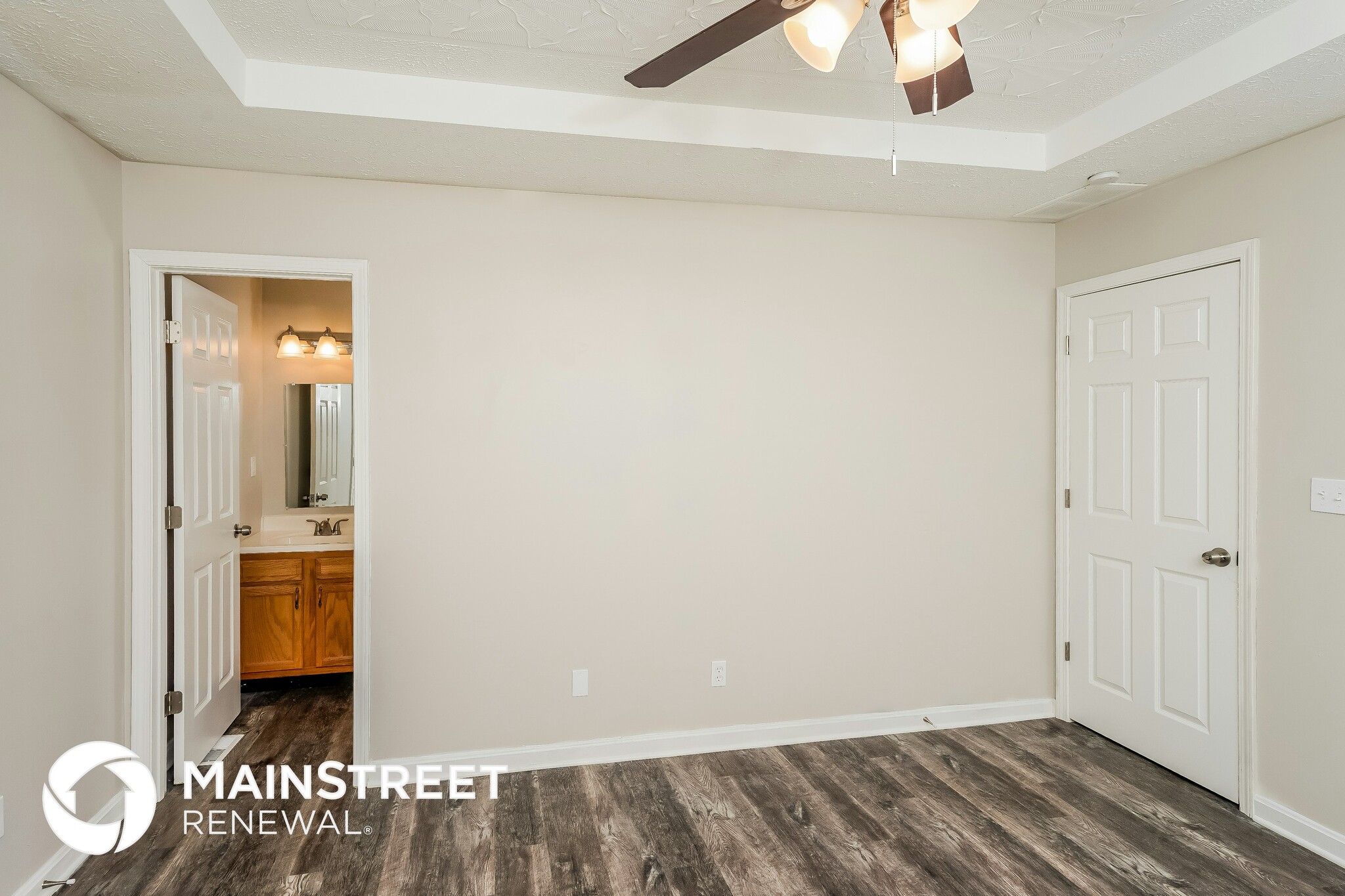 Building Photo - 388 Tecumseh Dr