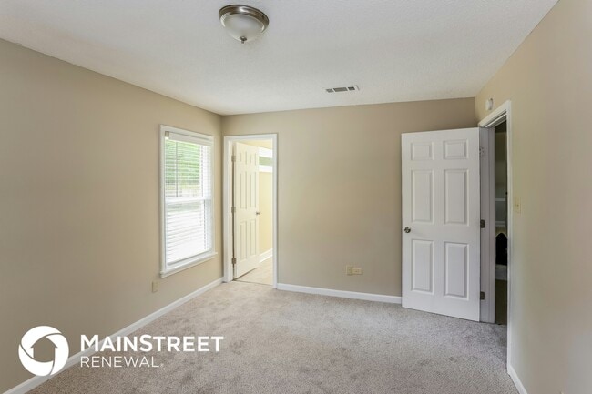 Building Photo - 6673 Winding Birch Dr