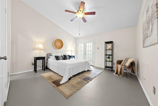 Building Photo - 1702 Coturnix Dr