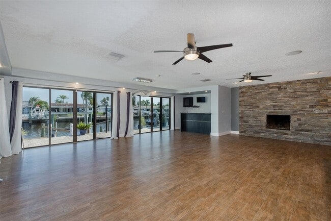 Building Photo - 3841 Rudder Way