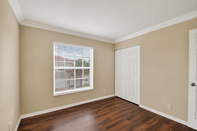 Building Photo - 1756 Pierside Cir