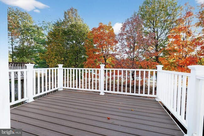 Building Photo - 21748 Kings Crossing Terrace