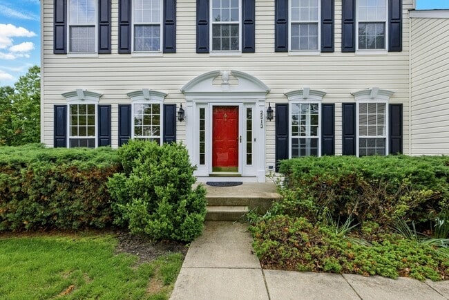 Building Photo - 2513 Holly Springs Ct